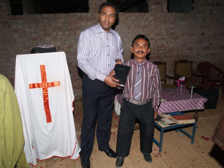 Park Praise Publications Bible distribution in Pakistan